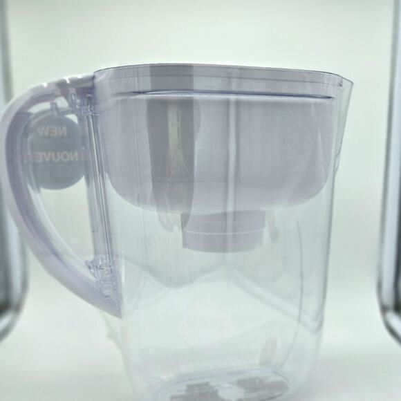 Brita Metro Water Filter Pitcher 6 Cup Capacity BPA-Free Includes 1 Brita Filter - Picture 7 of 8